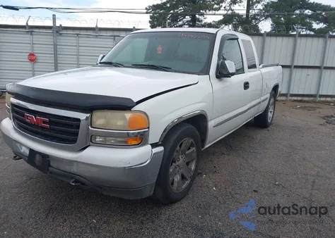 2001 GMC Sierra 1500 Sle z USA, uszkodzony, nr VIN 2GTEC19T211134188